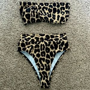 Cheetah Print High Waisted Bathingsuit
